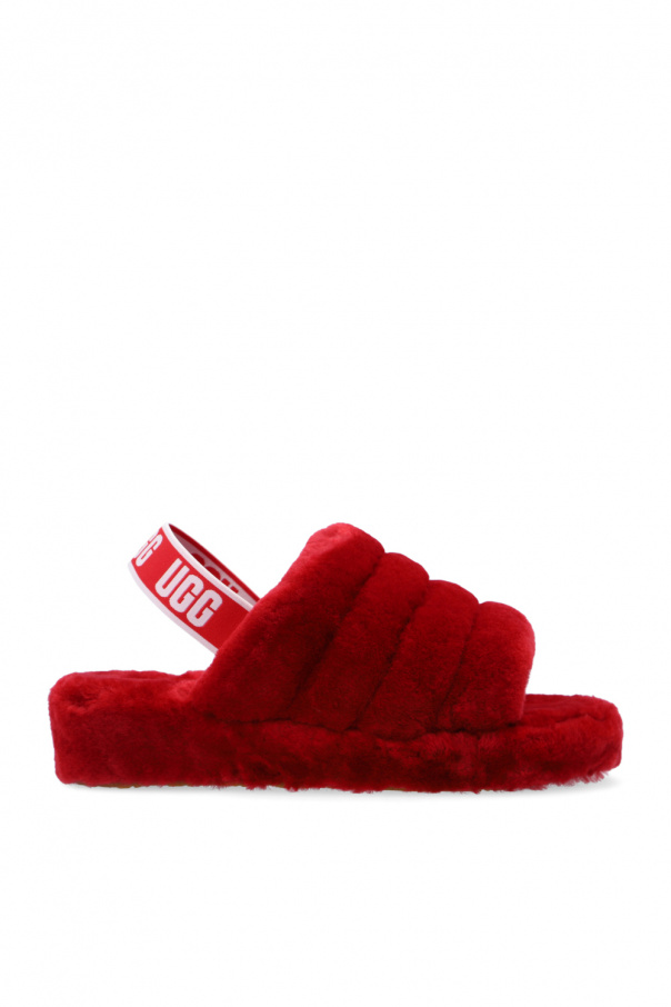 red slippers uggs